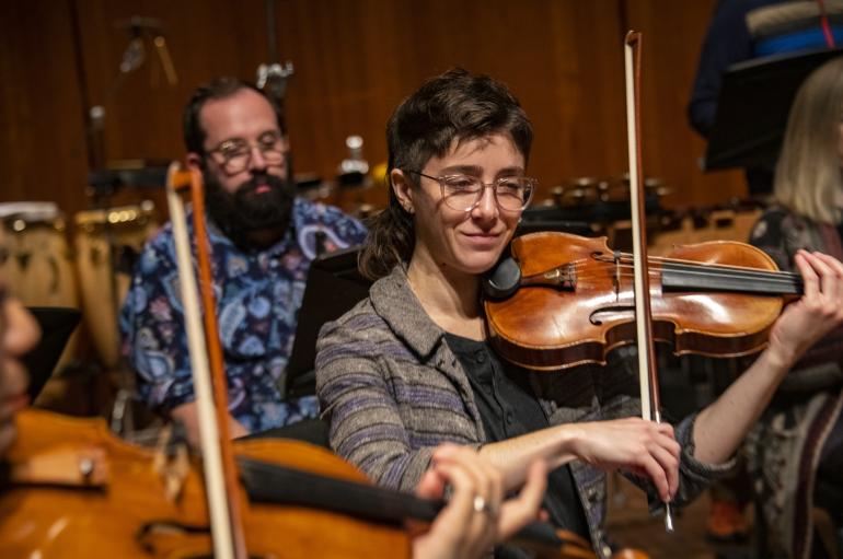 Hanna Hurwitz, violin, in rehearsal