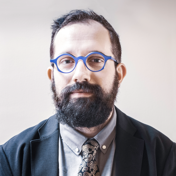Andrew Nogal headshot