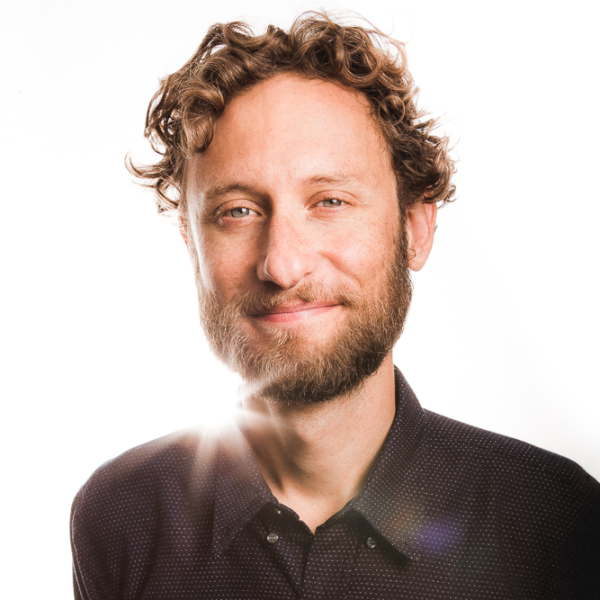 Tim Munro headshot