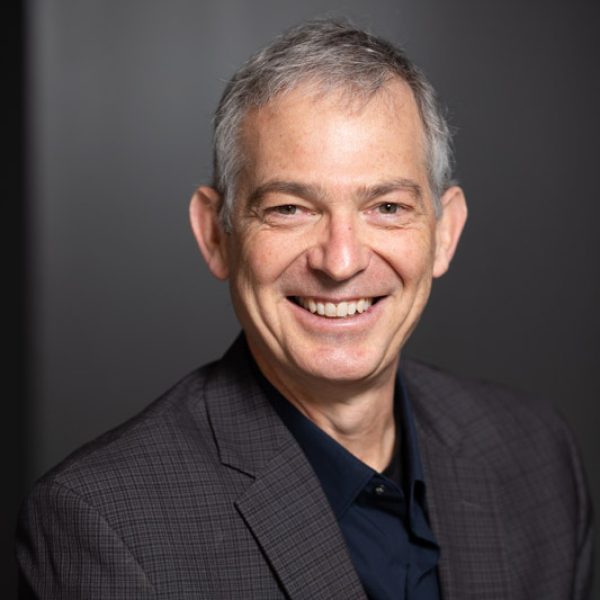 Tim Weiss headshot