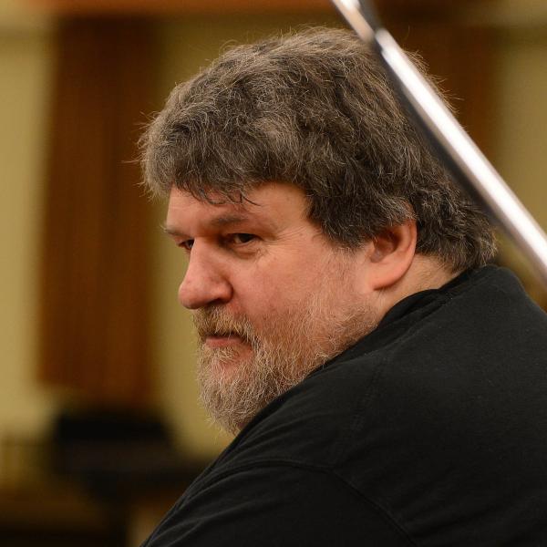 Oliver Knussen headshot